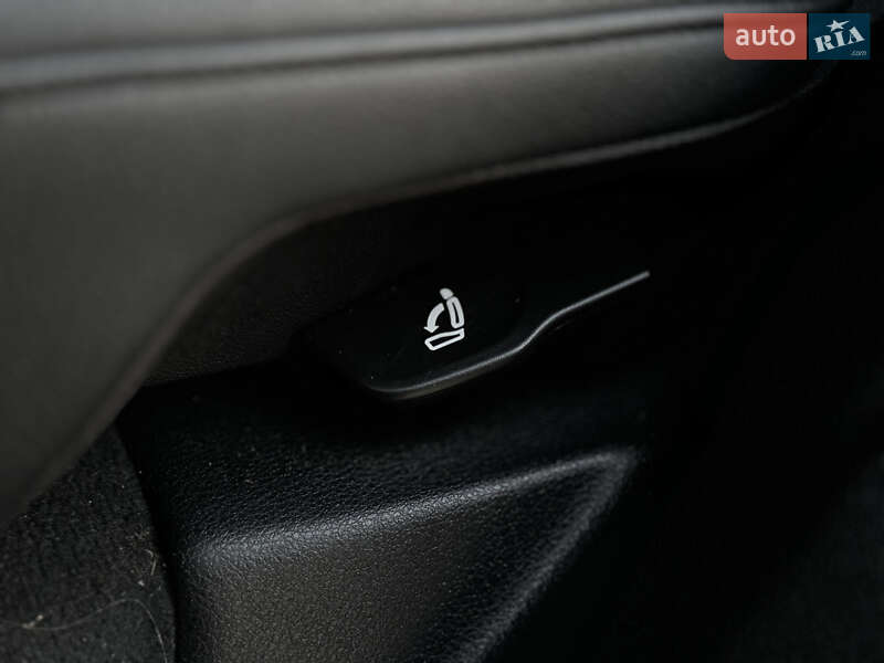 Внедорожник / Кроссовер Audi Q5 2017 в Трускавце фото 68 Внедорожник / Кроссовер Audi Q5 2017 в Трускавце