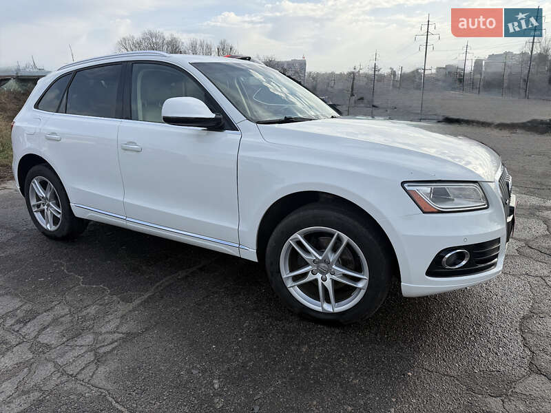 Внедорожник / Кроссовер Audi Q5 2015 в Полтаве