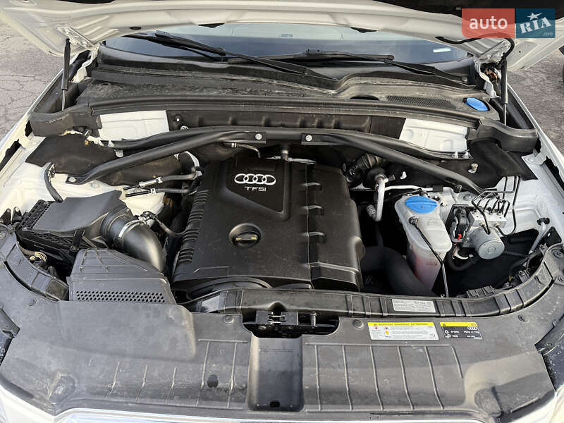 Внедорожник / Кроссовер Audi Q5 2015 в Полтаве