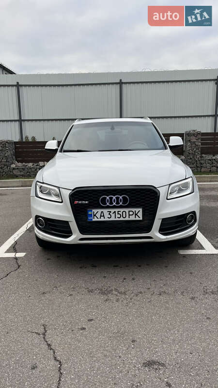 Позашляховик / Кросовер Audi Q5 2015 в Києві