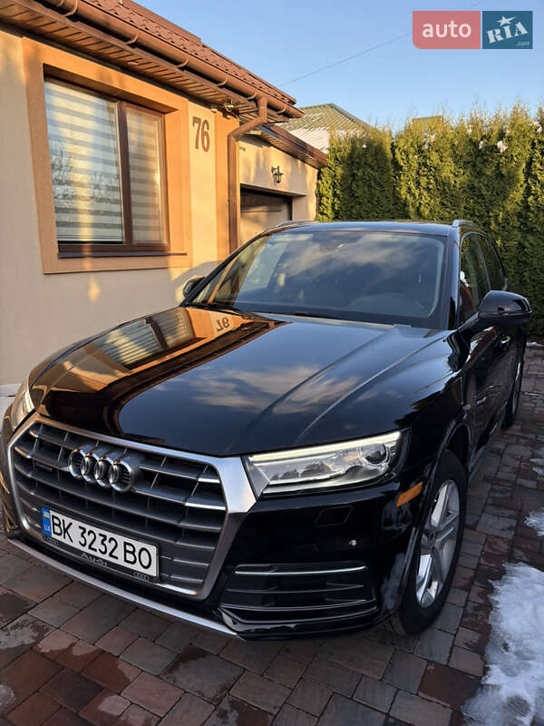 Внедорожник / Кроссовер Audi Q5 2017 в Ровно фото 39 Внедорожник / Кроссовер Audi Q5 2017 в Ровно