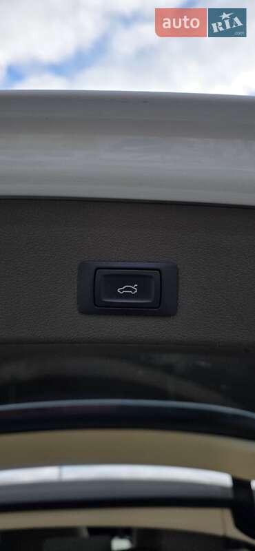 Позашляховик / Кросовер Audi Q5 2012 в Умані