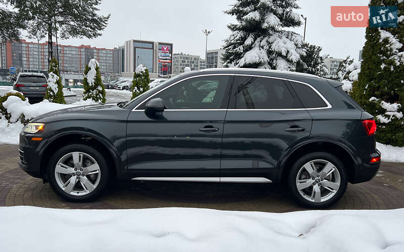 Внедорожник / Кроссовер Audi Q5 2017 в Львове