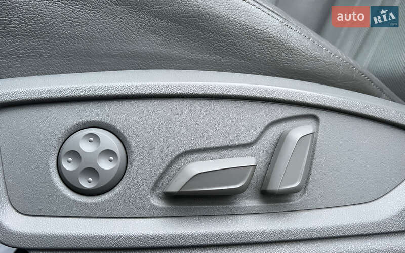 Внедорожник / Кроссовер Audi Q5 2017 в Львове