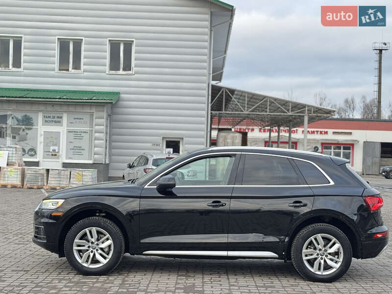 Позашляховик / Кросовер Audi Q5 2017 в Ковелі