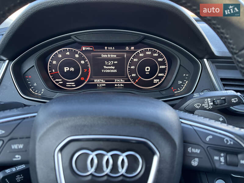 Внедорожник / Кроссовер Audi Q5 2017 в Дрогобыче