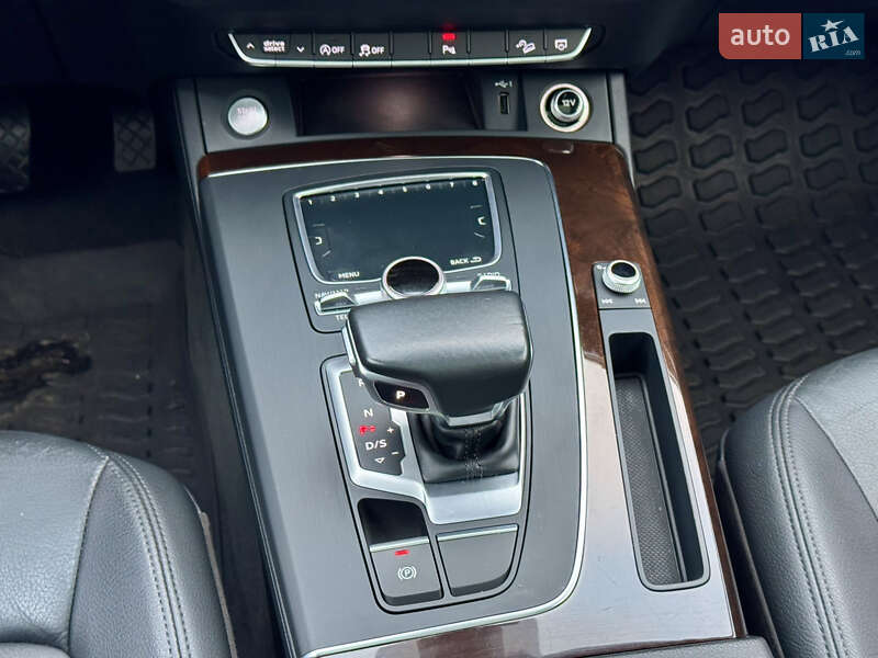 Внедорожник / Кроссовер Audi Q5 2018 в Киеве фото 20 Внедорожник / Кроссовер Audi Q5 2018 в Киеве
