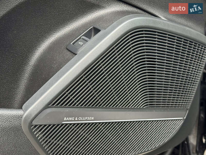 Внедорожник / Кроссовер Audi Q5 2018 в Киеве фото 33 Внедорожник / Кроссовер Audi Q5 2018 в Киеве