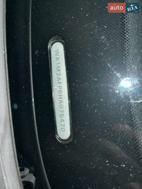 Позашляховик / Кросовер Audi Q5 2017 в Нововолинську