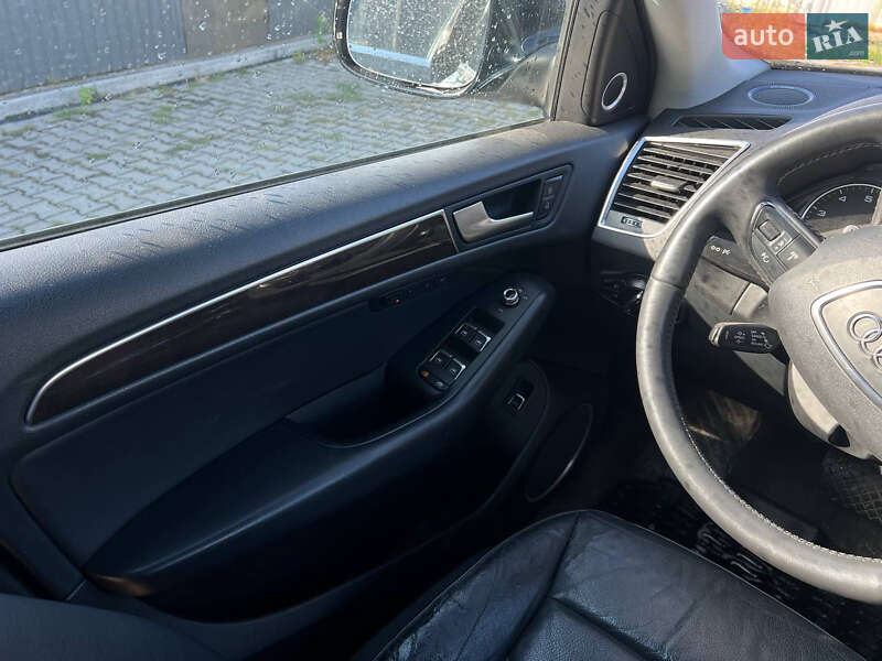 Внедорожник / Кроссовер Audi Q5 2013 в Сокале