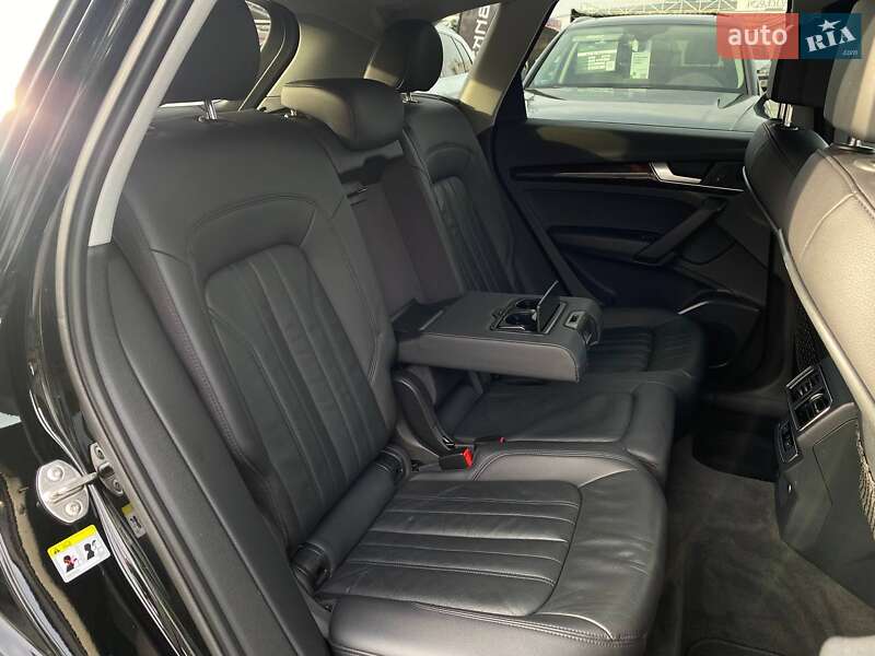 Позашляховик / Кросовер Audi Q5 2018 в Києві