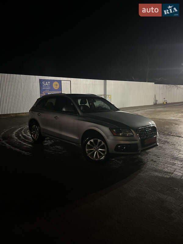 Позашляховик / Кросовер Audi Q5 2017 в Коломиї