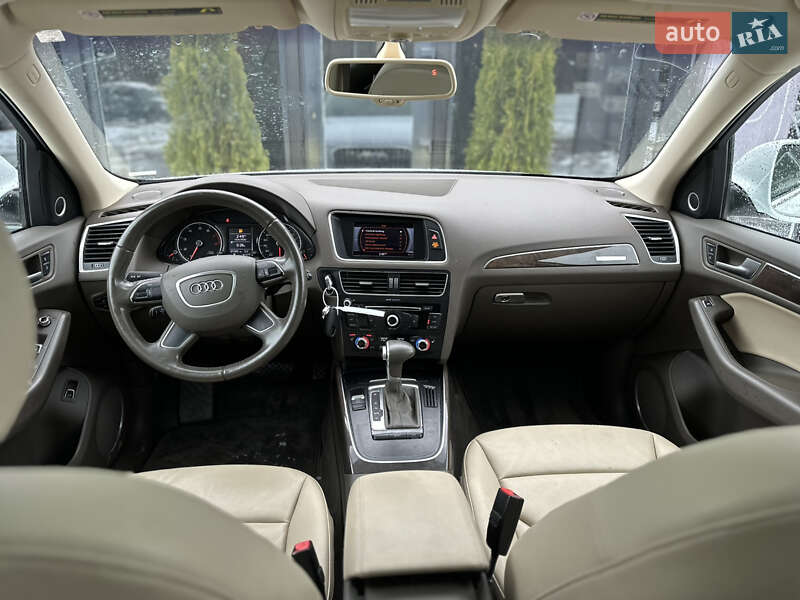 Внедорожник / Кроссовер Audi Q5 2012 в Львове