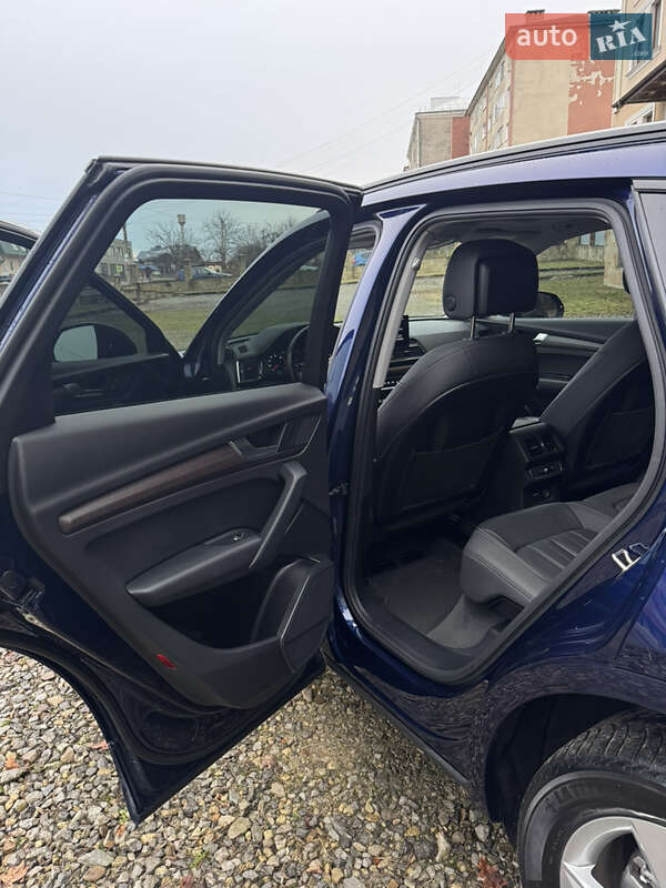 Внедорожник / Кроссовер Audi Q5 2021 в Тернополе фото 32 Внедорожник / Кроссовер Audi Q5 2021 в Тернополе