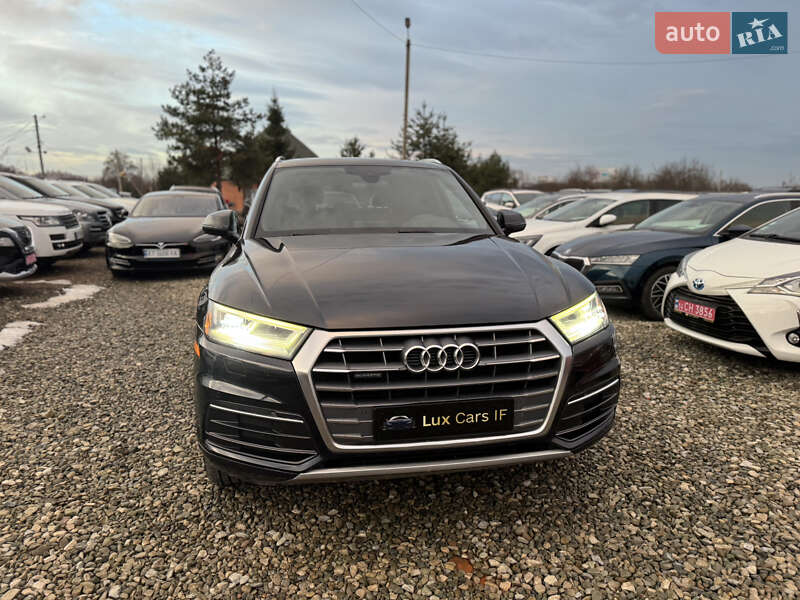 Внедорожник / Кроссовер Audi Q5 2017 в Ивано-Франковске