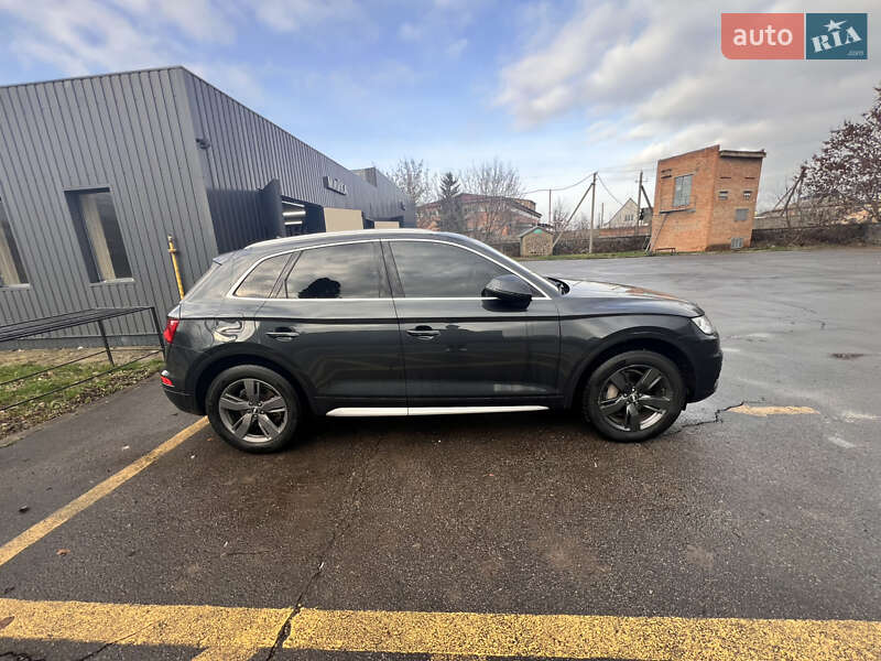 Внедорожник / Кроссовер Audi Q5 2017 в Белой Церкви