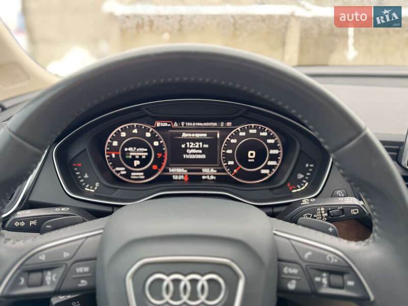 Внедорожник / Кроссовер Audi Q5 2017 в Стрые