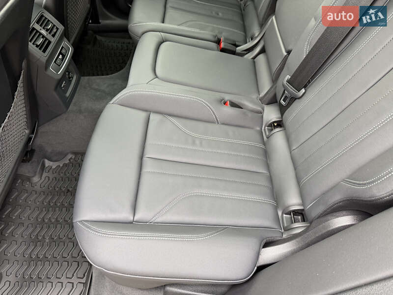 Позашляховик / Кросовер Audi Q5 2024 в Стрию