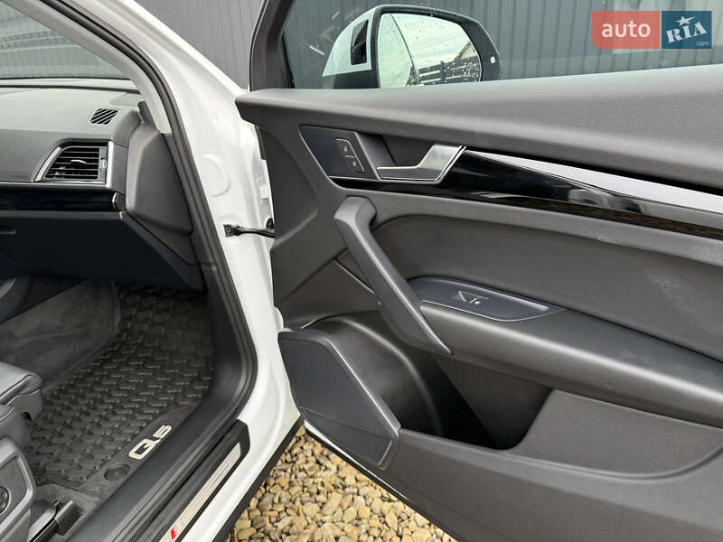 Позашляховик / Кросовер Audi Q5 2024 в Стрию