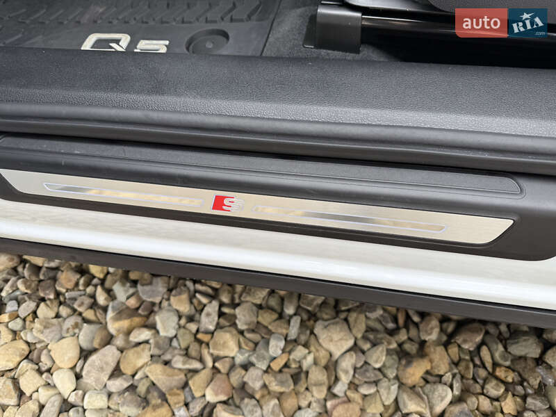 Позашляховик / Кросовер Audi Q5 2024 в Стрию