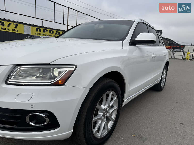Внедорожник / Кроссовер Audi Q5 2014 в Днепре