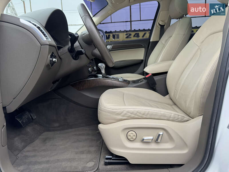 Внедорожник / Кроссовер Audi Q5 2014 в Днепре