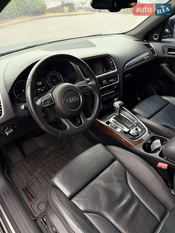 Позашляховик / Кросовер Audi Q5 2015 в Києві