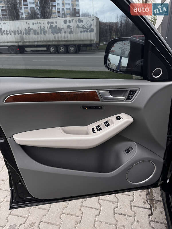 Внедорожник / Кроссовер Audi Q5 2012 в Софиевской Борщаговке фото 27 Внедорожник / Кроссовер Audi Q5 2012 в Софиевской Борщаговке