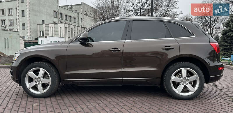 Внедорожник / Кроссовер Audi Q5 2012 в Днепре