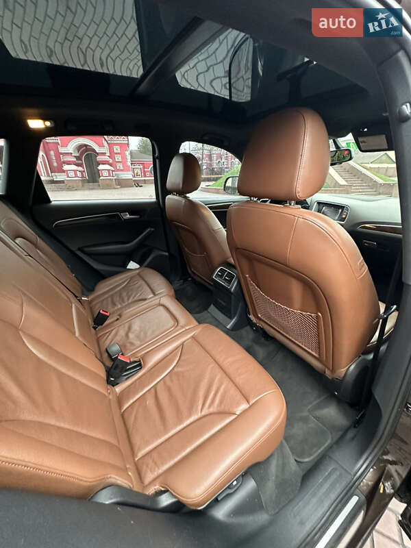 Внедорожник / Кроссовер Audi Q5 2012 в Днепре