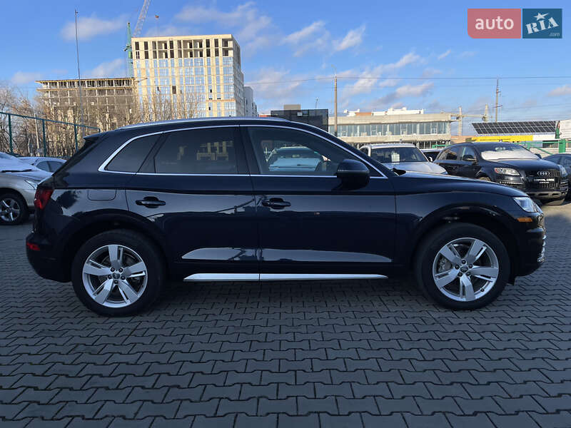 Позашляховик / Кросовер Audi Q5 2019 в Луцьку фото 8 Позашляховик / Кросовер Audi Q5 2019 в Луцьку
