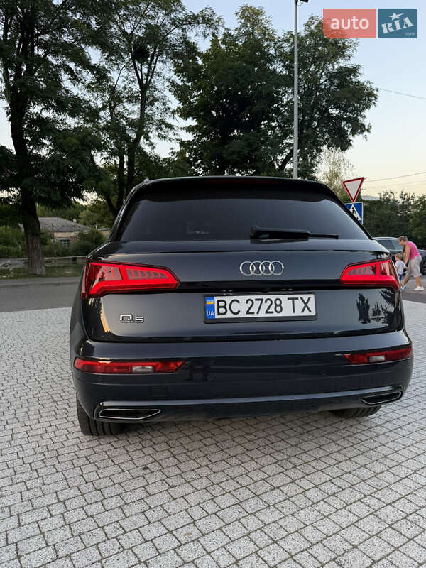 Внедорожник / Кроссовер Audi Q5 2020 в Львове