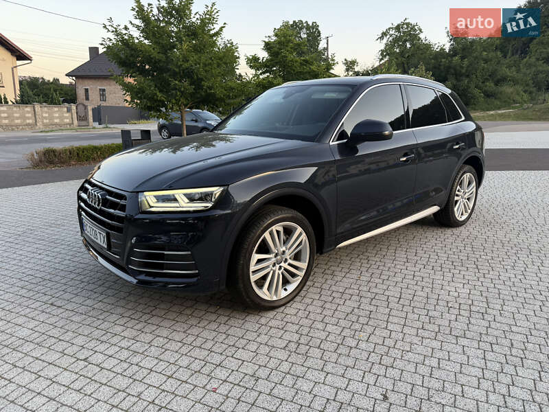 Внедорожник / Кроссовер Audi Q5 2020 в Львове