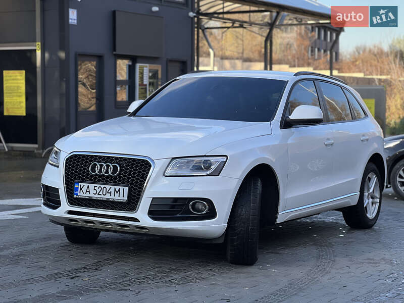 Позашляховик / Кросовер Audi Q5 2014 в Києві