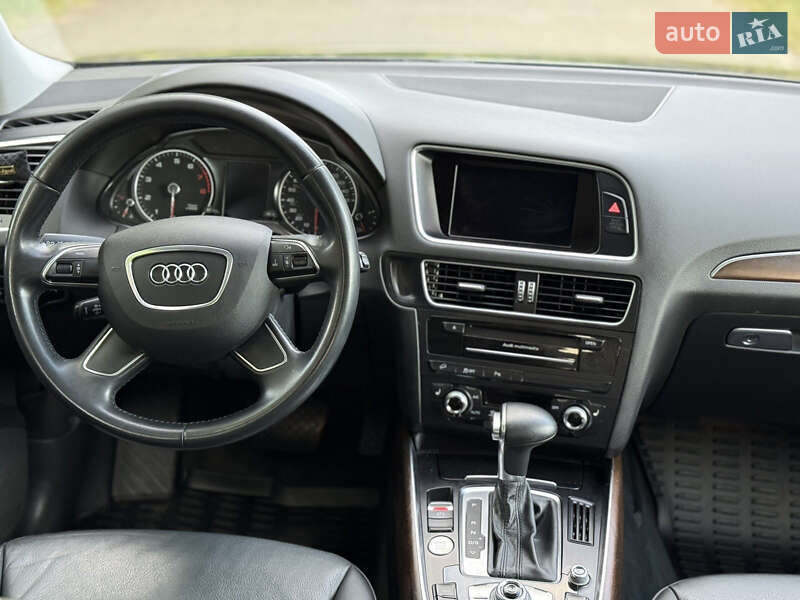 Внедорожник / Кроссовер Audi Q5 2014 в Корсуне-Шевченковском