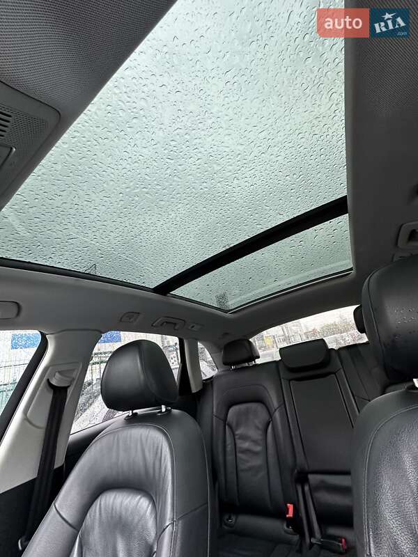 Внедорожник / Кроссовер Audi Q5 2015 в Сумах