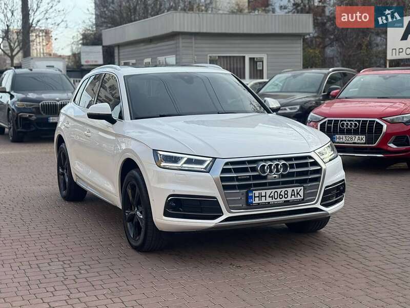 Позашляховик / Кросовер Audi Q5 2020 в Одесі