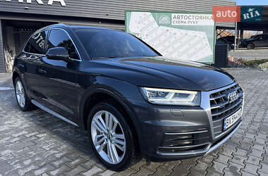 Позашляховик / Кросовер Audi Q5 2017 в Ніжині