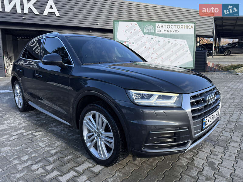 Внедорожник / Кроссовер Audi Q5 2017 в Нежине фото Внедорожник / Кроссовер Audi Q5 2017 в Нежине
