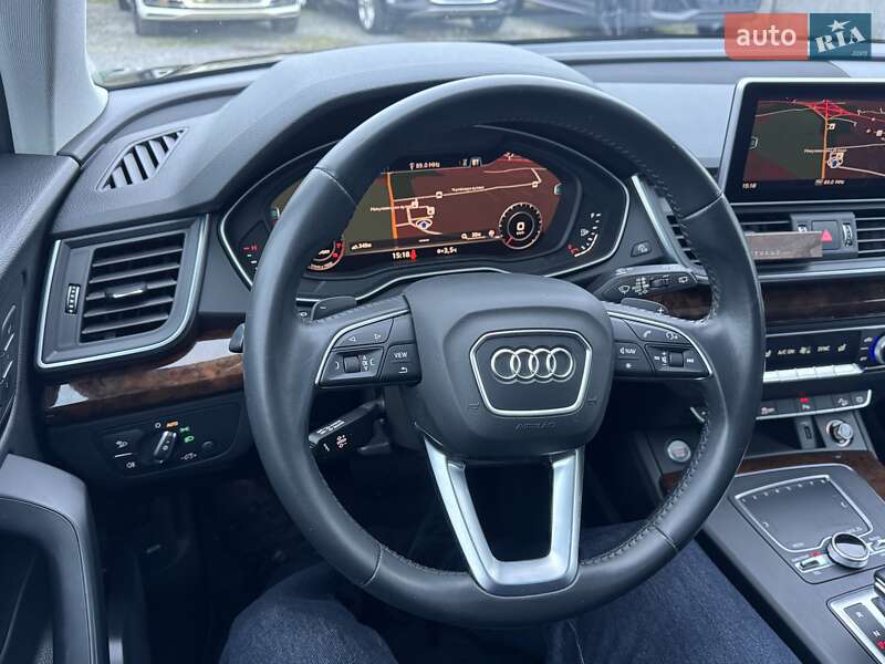 Внедорожник / Кроссовер Audi Q5 2019 в Тернополе