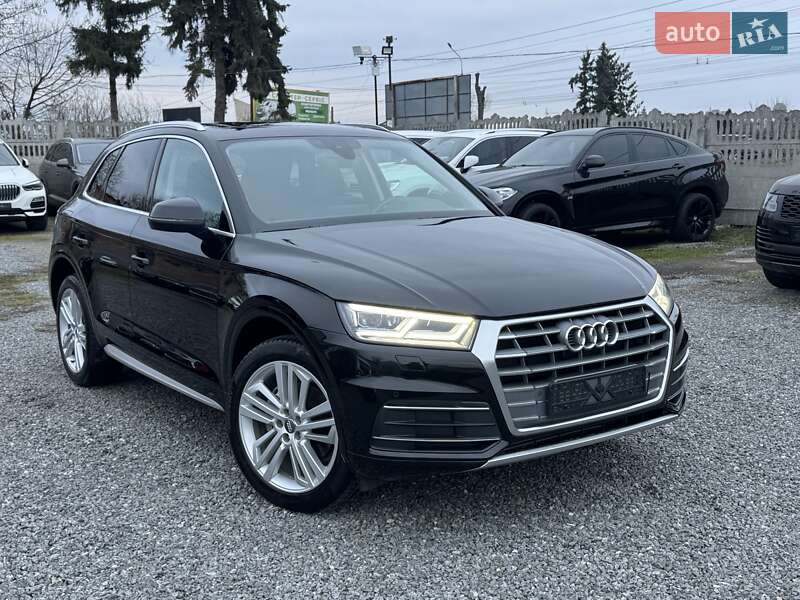 Внедорожник / Кроссовер Audi Q5 2019 в Тернополе