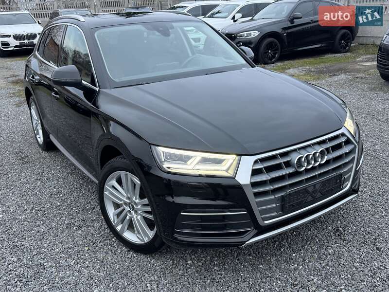 Внедорожник / Кроссовер Audi Q5 2019 в Тернополе