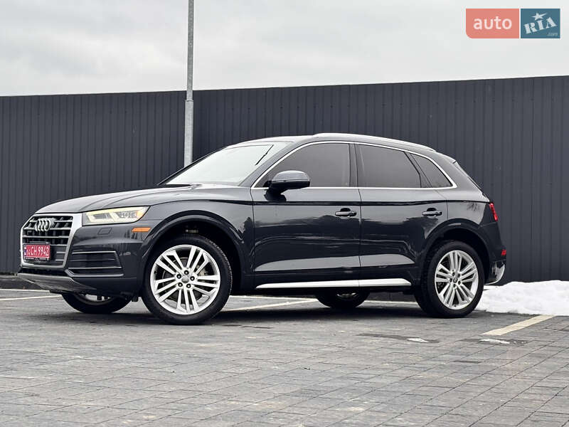 Внедорожник / Кроссовер Audi Q5 2017 в Самборе