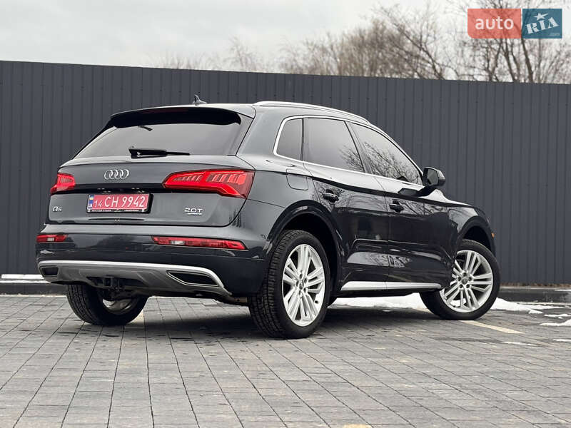 Внедорожник / Кроссовер Audi Q5 2017 в Самборе