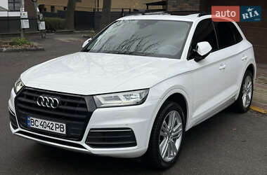 Внедорожник / Кроссовер Audi Q5 2017 в Киеве