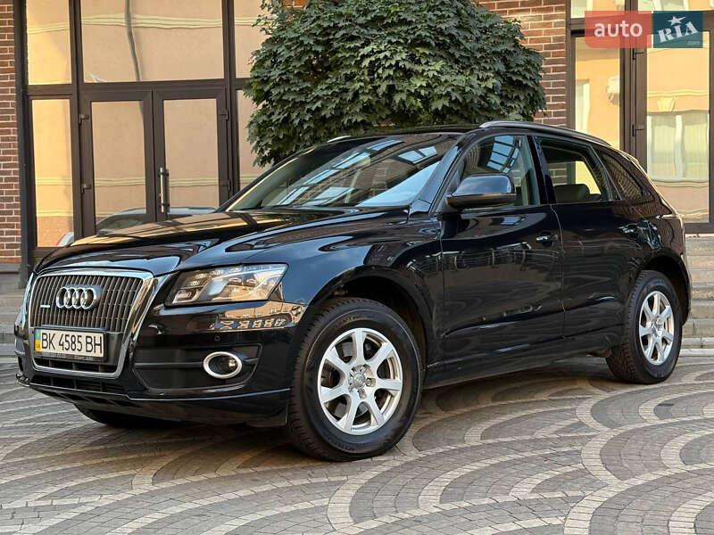 Позашляховик / Кросовер Audi Q5 2010 в Тернополі фото 4 Позашляховик / Кросовер Audi Q5 2010 в Тернополі