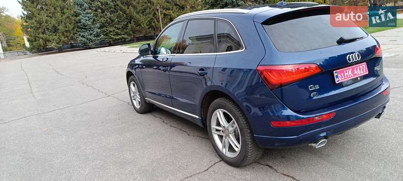 Внедорожник / Кроссовер Audi Q5 2013 в Желтых Водах