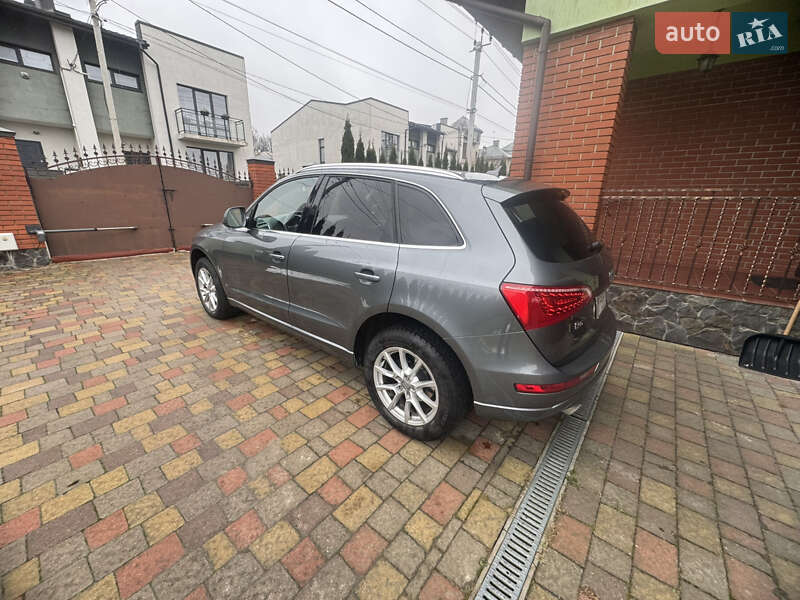Внедорожник / Кроссовер Audi Q5 2011 в Львове
