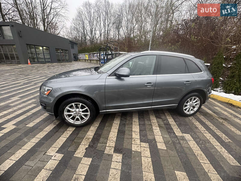 Внедорожник / Кроссовер Audi Q5 2011 в Львове