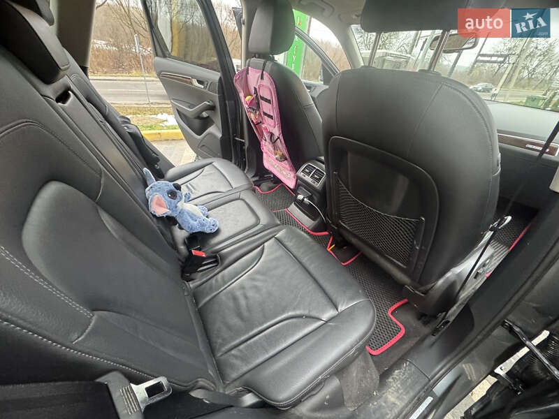 Внедорожник / Кроссовер Audi Q5 2011 в Львове